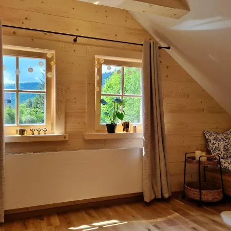 Zloty Dom Villa Brenna