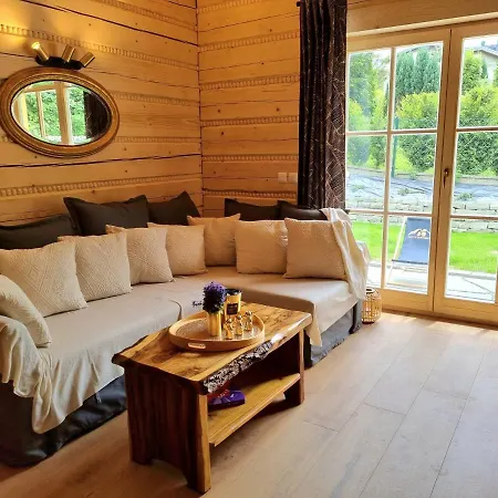 Zloty Dom Villa *