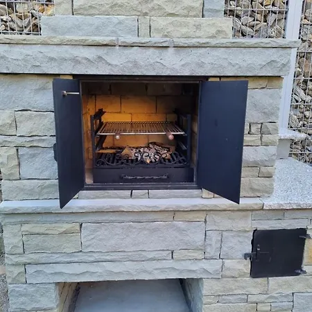 Zloty Dom Villa Brenna