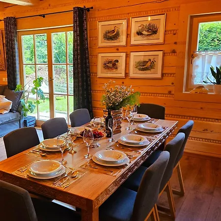 Zloty Dom Villa Brenna